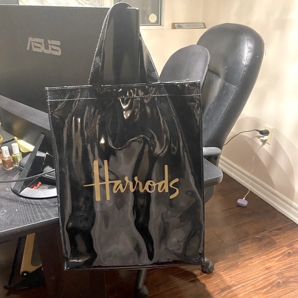 Harrods black pattern bag from London England - Picture 3 of 9